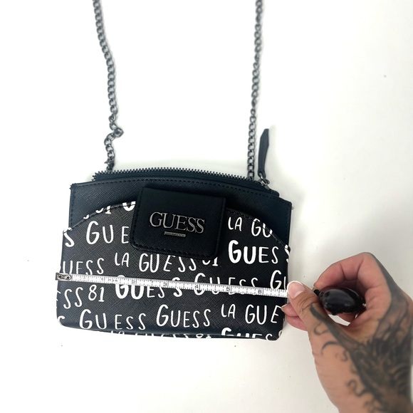 GUESS Black & White Logo Print CrossBody Chain Strap Mini Sholder Purse wallet - Picture 5 of 7